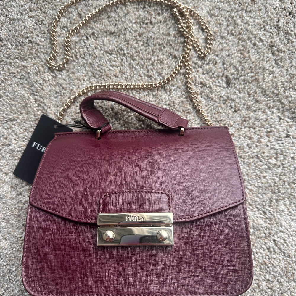 Furla Burgundy Leather Shoulder Bag